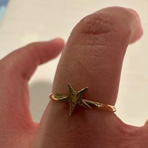 Tales in Gold 14K Solid Gold Starfish Ring